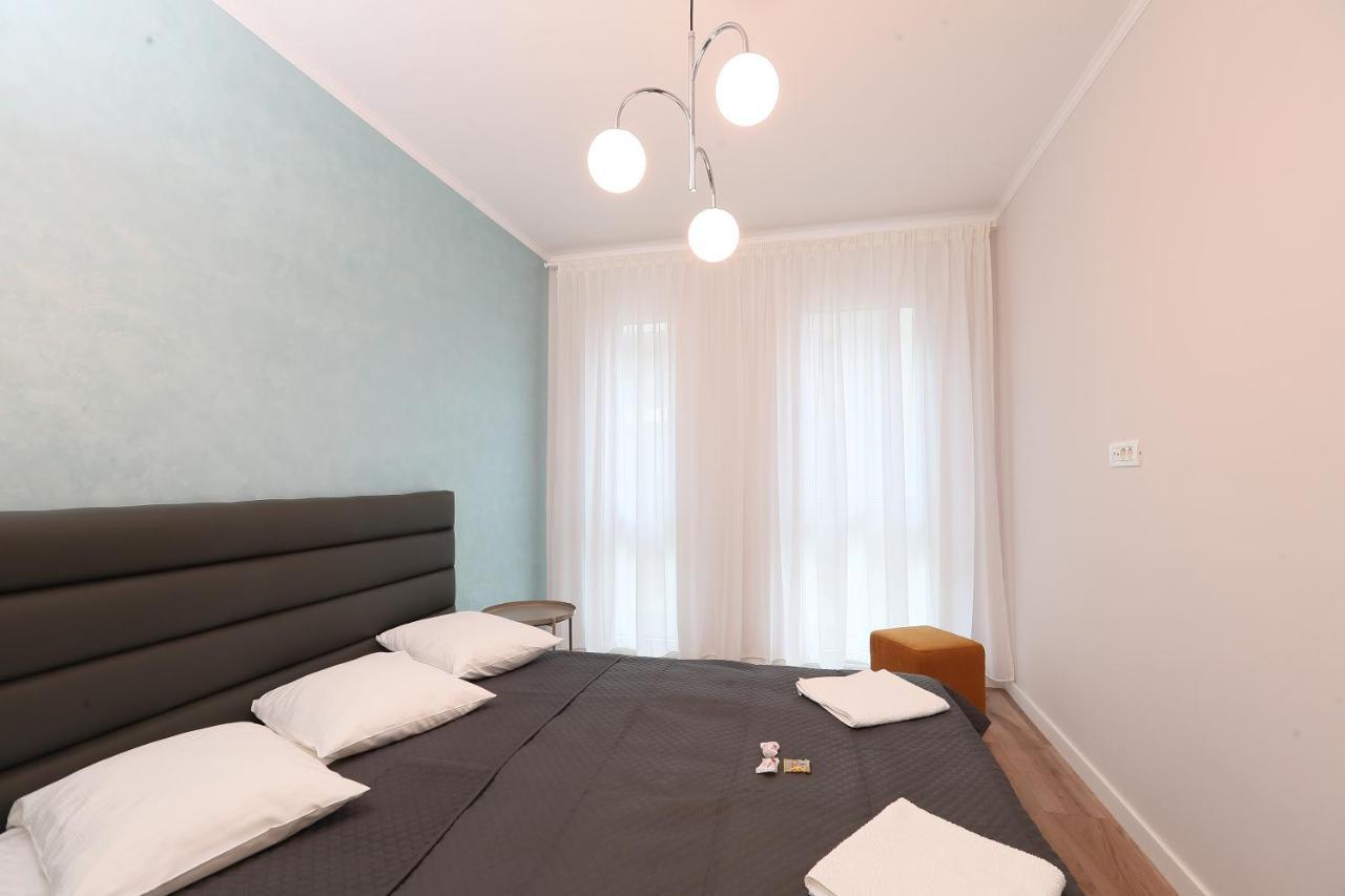Julia'S Apartment ออราแด ภายนอก รูปภาพ